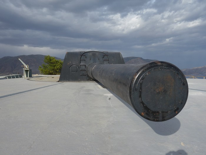 Visit the big Vickers guns at Castillitos Battery near Cartagena